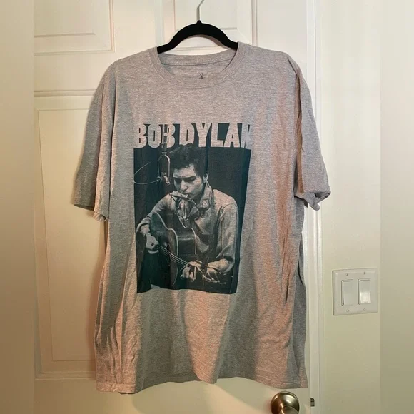 Bob Dylan Graphic Tee - Picture 1 of 3